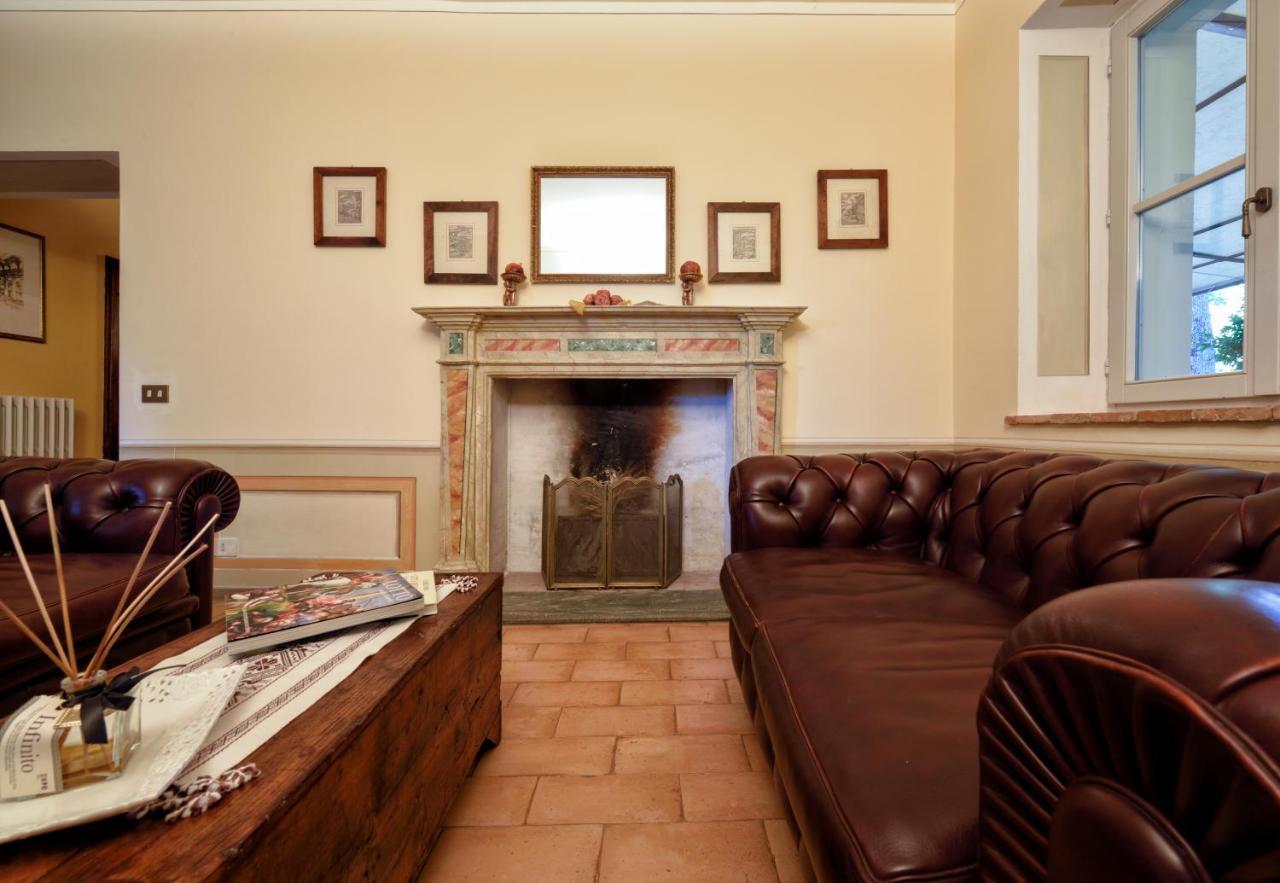 מאטליקה Villa Collepere Country House מראה חיצוני תמונה